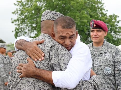 De distintas regiones a una misma misión: prestar el servicio militar voluntario