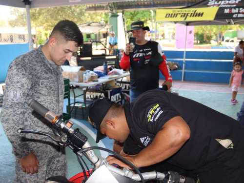 Fuerza Aérea Colombiana beneficia a Solano con mantenimiento gratuito para 100 motocicletas