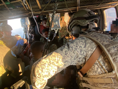En una misión aeromédica desarrollada en San José del Palmar, Chocó, el Comando Aéreo de Combate No. 5, CACOM5, de la Fuerza Aérea Colombiana empleó sus capacidades aéreas para evacuar a nueve soldados del Ejército Nacional que requerían atención médica.