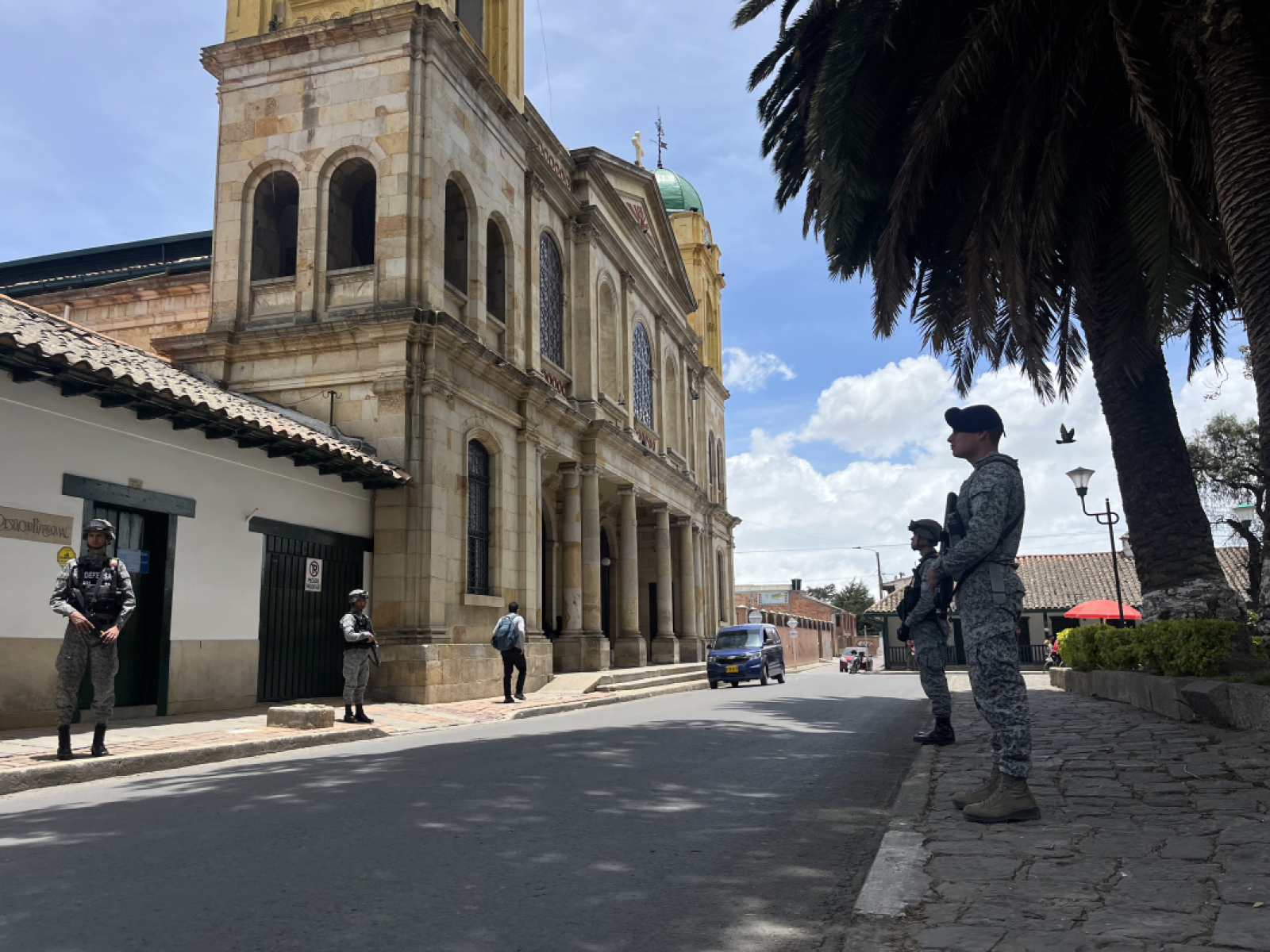 Patrullajes aéreos y terrestres contribuyen a la seguridad de la Sabana de Occidente