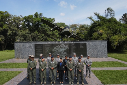Delegación militar de República Dominicana conoció las capacidades del Comando Aéreo de Combate No.2