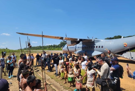 Inicia expedición Bio, Alto Río Igara, Paraná- Amazonas con el apoyo de su Fuerza Aérea Colombiana