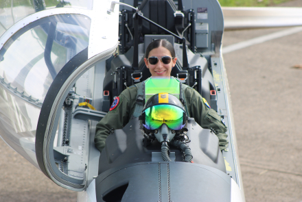 Caleña es la primera mujer de su familia en convertirse en Piloto Militar
