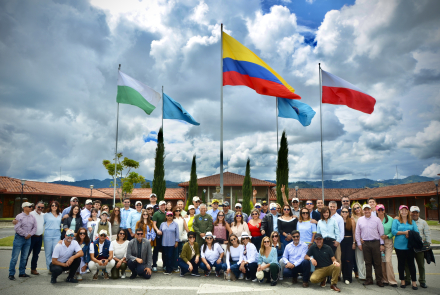 Después de 35 años, Oficiales del curso 63 de la Fuerza Aérea se reunieron en CACOM 5 