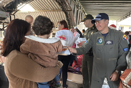 Aterrizó la navidad en San Juanito y El Calvario, Meta