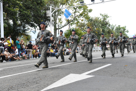 FAC rinde homenaje a la patria en el 20 de julio en Antioquia