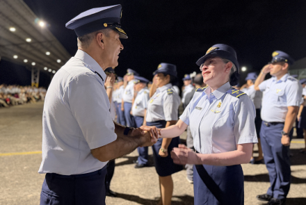 Profesionales Oficiales de la Reserva conmemoraron 46 años de servicio al país