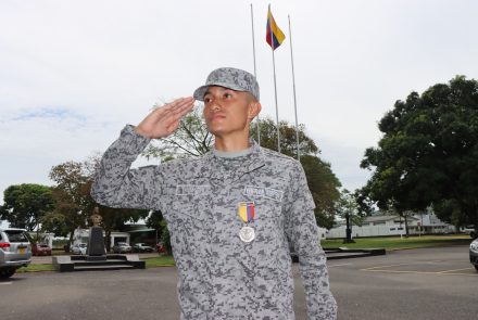 “He tenido el honor de portar con orgullo el uniforme” Soldado Humo