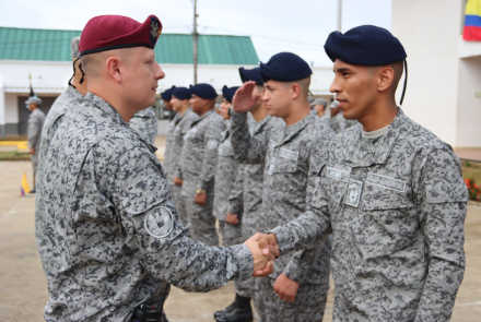 Imposición de boinas: jóvenes construyen un futuro sólido al servicio de Colombia