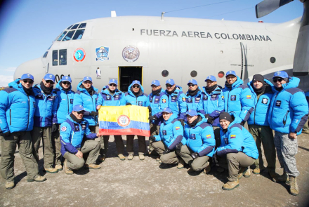 Capacidad polar y cooperación internacional en la Octava Campaña Antártica de la FAC