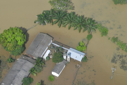 Desde el aire se evalúan inundaciones del río Sinú para fortalecer ayuda humanitaria en Córdoba