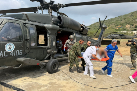 Traslado aeromédico salva vida de ciudadano herido por artefacto explosivo en Tibú