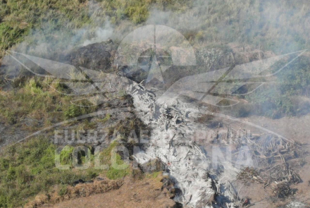Bomberos Aeronáuticos atienden incendio forestal en Malambo, Atlántico