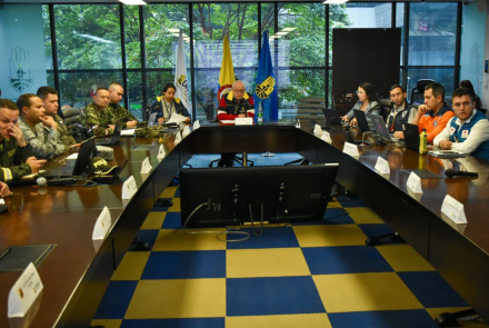 Fuerza Aeroespacial refuerza monitoreo electoral desde la Sala de Crisis