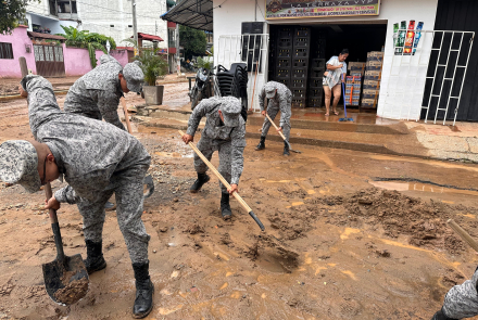 Fuerza Aeroespacial Colombiana apoya atención de emergencia en Melgar