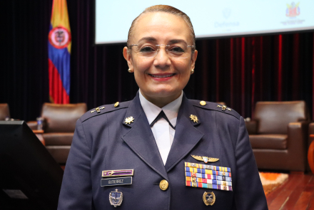 Coronel Nilssen Gutiérrez: Liderazgo femenino que impulsa la Fuerza Aeroespacial Colombiana