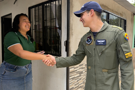 Continúan los apoyos a las comunidades afectadas tras desbordamiento en Melgar