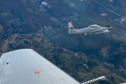 Capacidades aéreas acompañan el retorno de viajeros en el suroccidente colombiano  