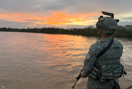 Patrullajes fluviales fortalecen seguridad en el río Orteguaza