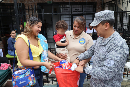 Un compromiso que vuela más alto: apoyo social para familias vulnerables