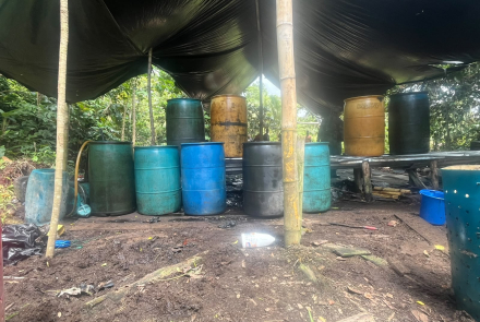 Fuerza Aeroespacial inhabilita siete infraestructuras del narcotráfico en Tumaco, Nariño