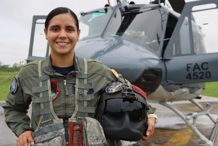 Una piloto que convierte sus sueños en misiones al servicio de Colombia 
