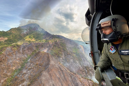 Black Hawk fortalece desde el aire la extinción de incendios en Antioquia