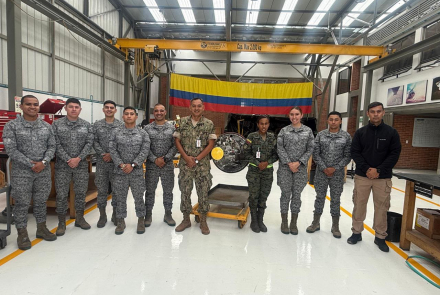 Capacitación internacional fortalece competencias aeronáuticas y estrecha la cooperación entre países aliados