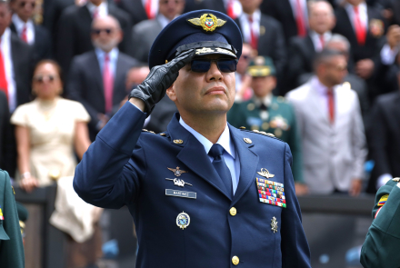 Nuevo comandante asume con honor y compromiso el liderazgo de la FAC