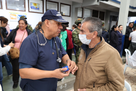 Colombia y Ecuador acercan servicios de salud a comunidades fronterizas