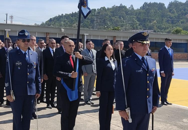 Ingreso de los Cursos Regulares de Oficial y Suboficial de la Fuerza Aeroespacial Colombiana