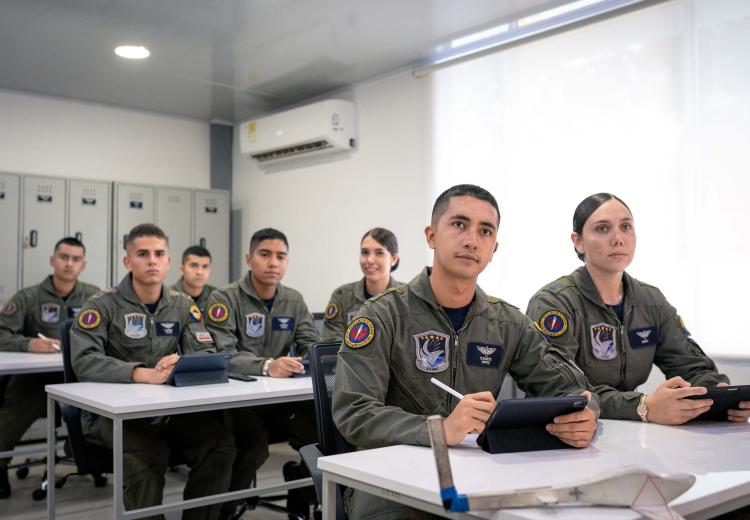 Avanzan convocatorias de la FAC