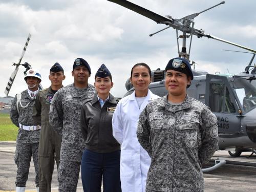Fuerza Aérea Colombiana abre nueva convocatoria para profesionales