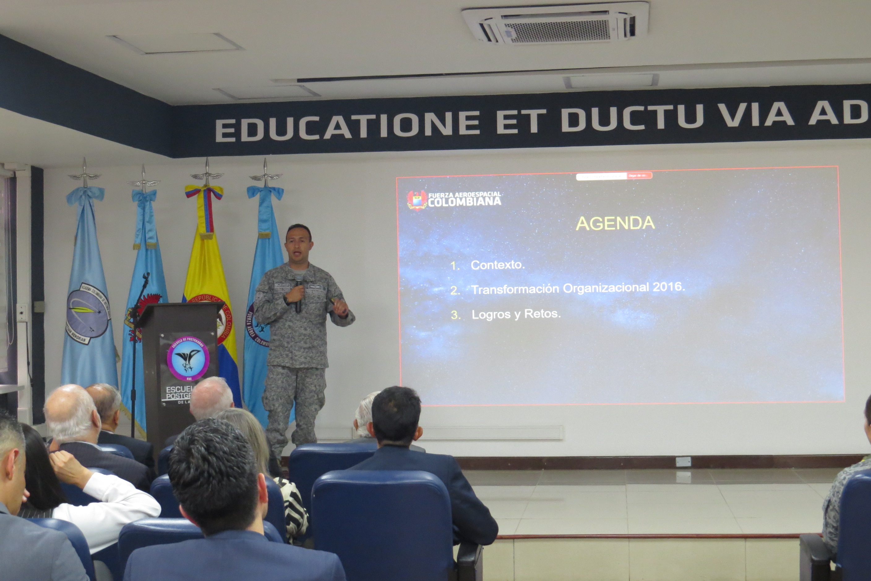 Primera Sesión Academia de Historia Aérea