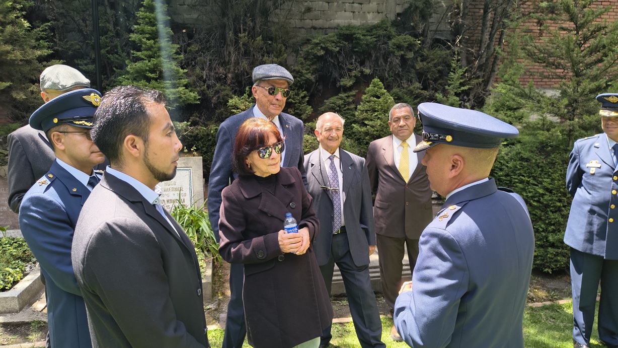 Homenaje a Marco Fidel Suarez