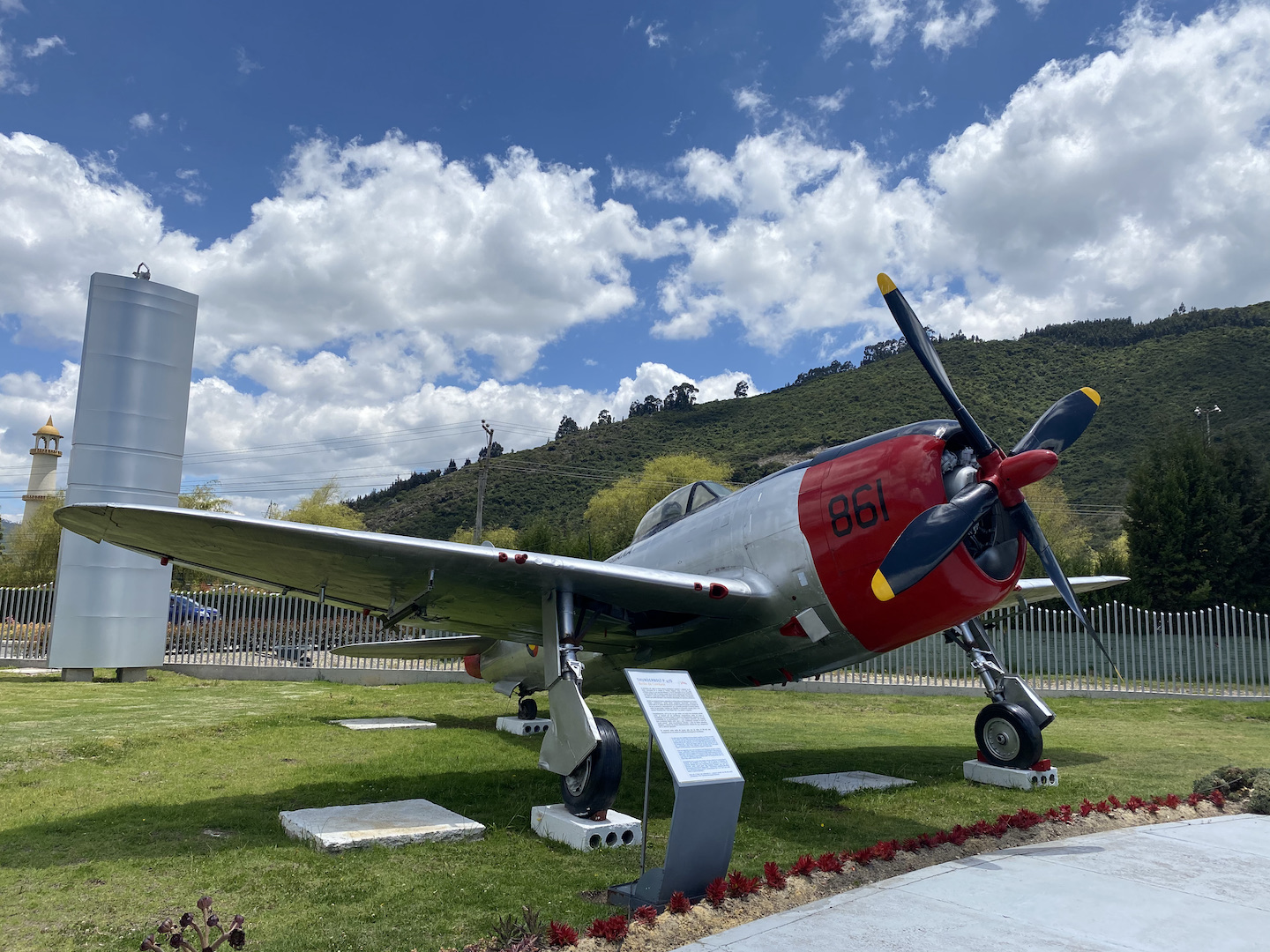 THUNDERBOLT P-47 FAC 861