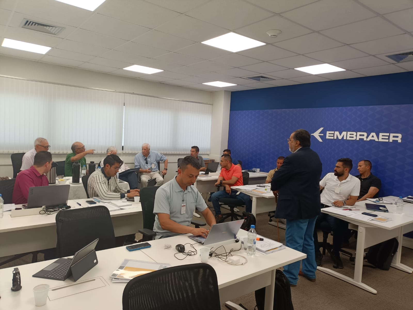 Aulas Embraer Aula de Clase